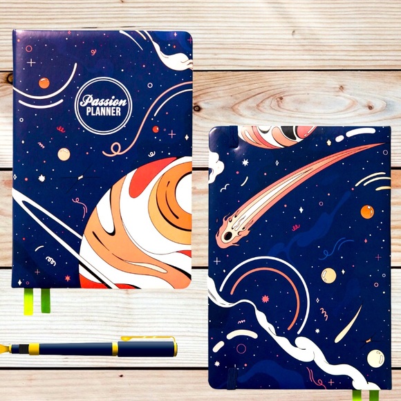 2022 Passion Planner Weekly Dated - Picture 2 of 2